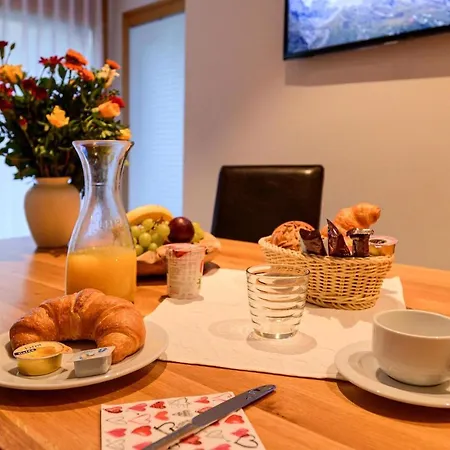 Jolimont Apartman *