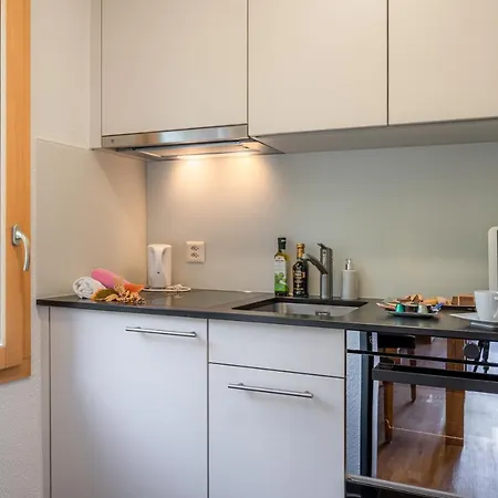 Jolimont Apartment