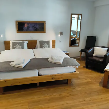Jolimont Apartamento *
