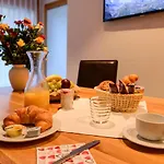 Jolimont Apartmán *